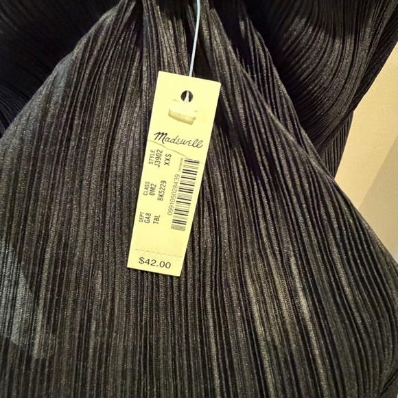 Madewell Black Pleated Off-Shoulder Blouse - Picture 4 of 4